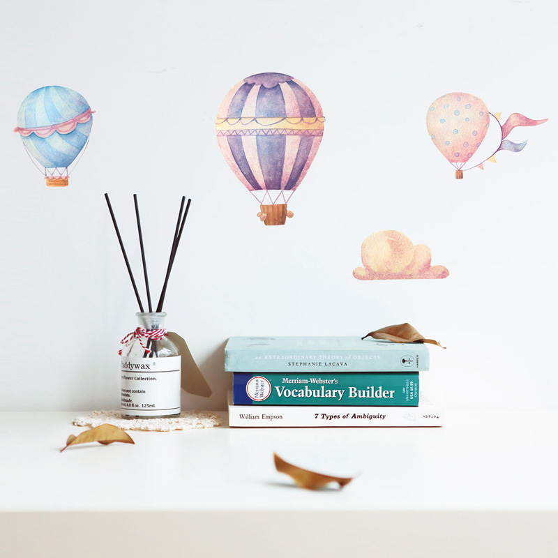 Baby Nursery Murals - Nhiều Màu Sắc Bằng Khí Cầu